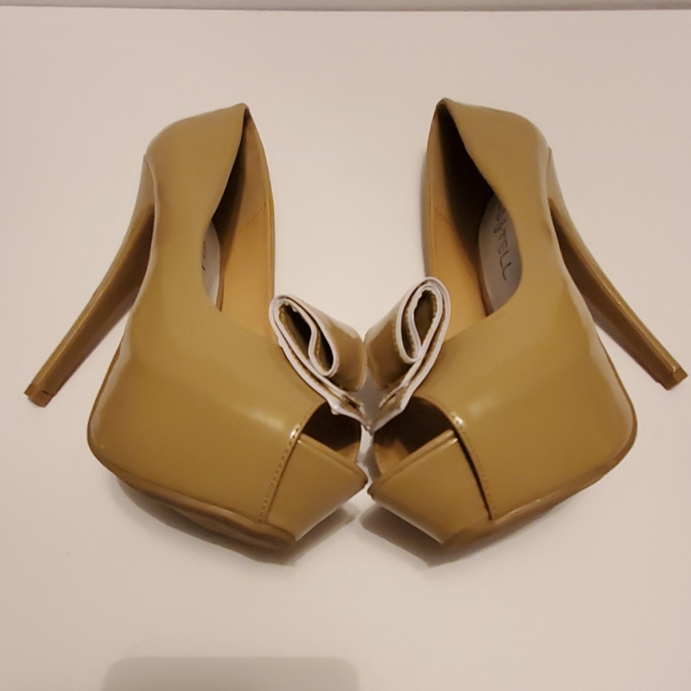 Kiss &Tell high heel shoe size 10 - Picture 7 of 8